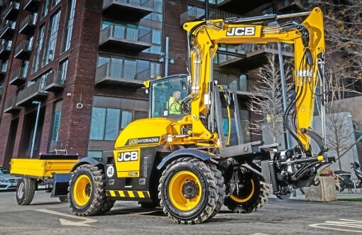 Новый компактный экскаватор JCB Hydradig